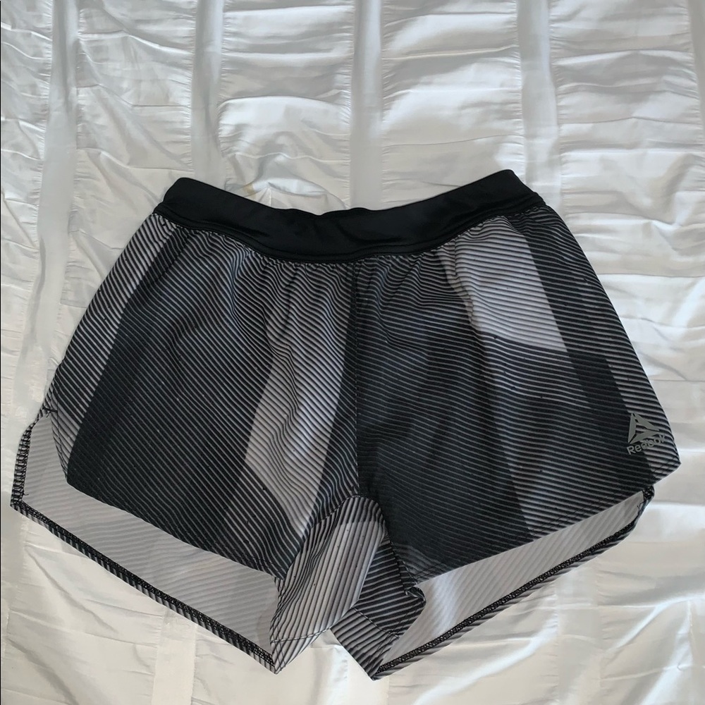 3 for 22! 💎 Reebok Athletic Woman Running Shorts